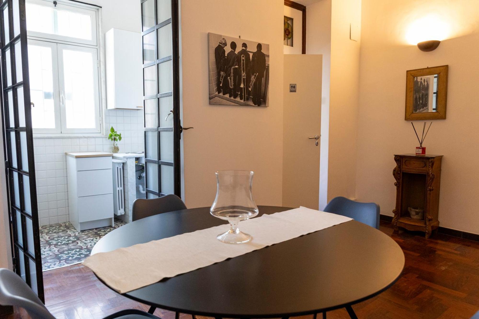 Appartamento Sulla Via Del Teatro Bari Esterno foto