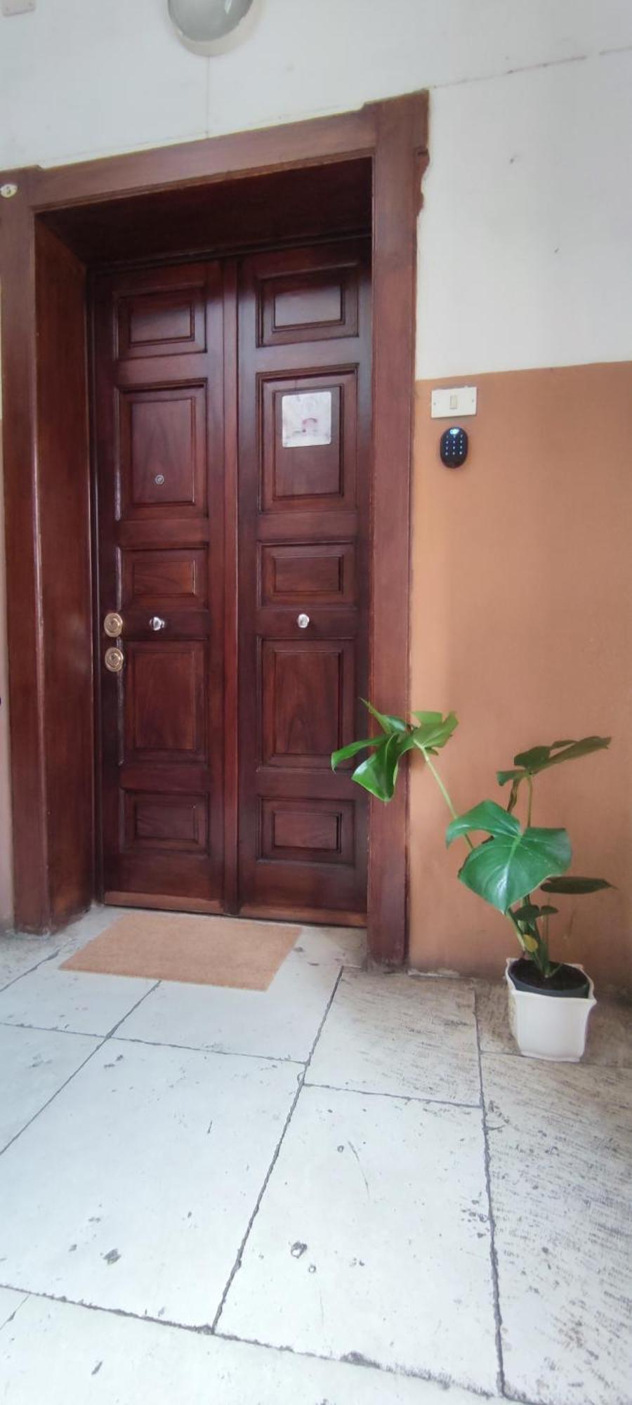 Appartamento Sulla Via Del Teatro Bari Esterno foto